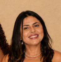 Anna, responsável pelo conteúdo da Casa Modesto